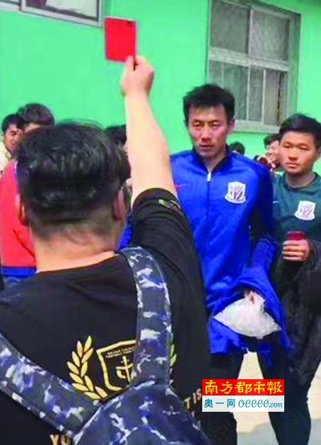 而说到拍摄过程，佟丽娅也坦言，主创团队吃了不少苦，尤其是在拍摄一幕汽车坠桥的场景时，因为掉威亚不方便做后期，雷佳音连保护措施都没有做，非常危险，而导演站在另一座桥上拍摄，每次沟通都需要在寒冷的天气里往返跑，很辛苦